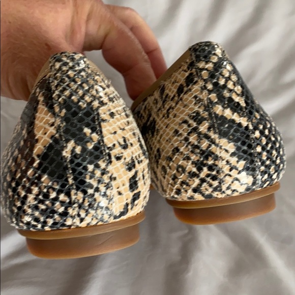Vionic Snake Jeweled Ballet Flat NWOT 10 - Picture 6 of 7